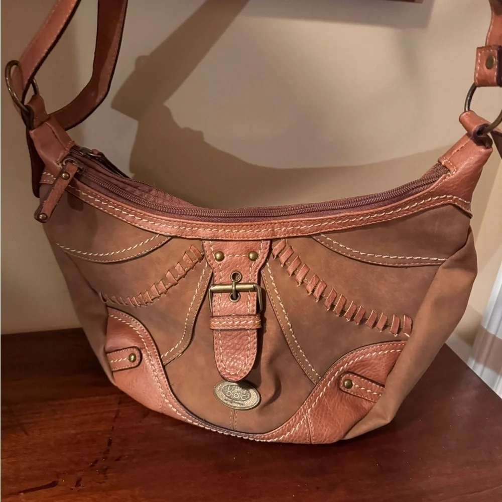 b.o.c. Cedar Ridge Hobo Crossbody  Brown Shoulder Bag with Dual Zippers